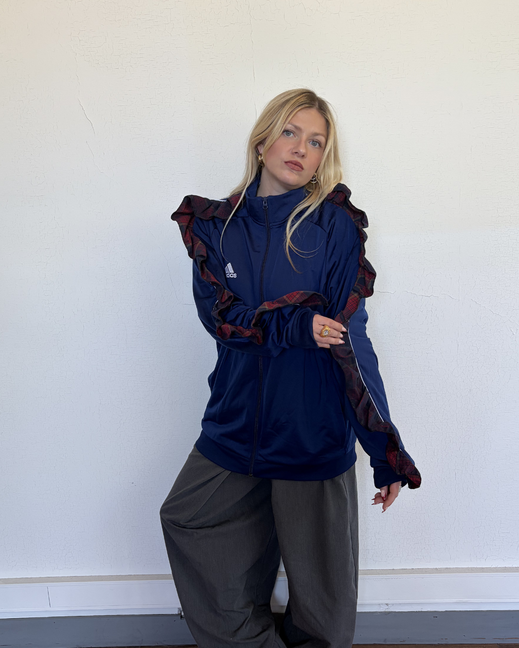 #99 Veste de sur-vêtement froufrous