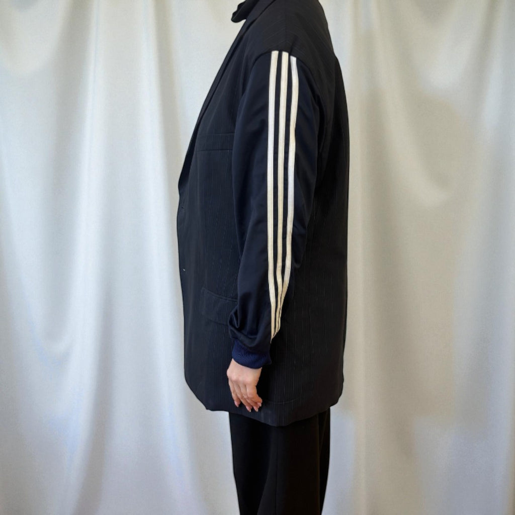 #54 Veste blazer avec manches Adidas