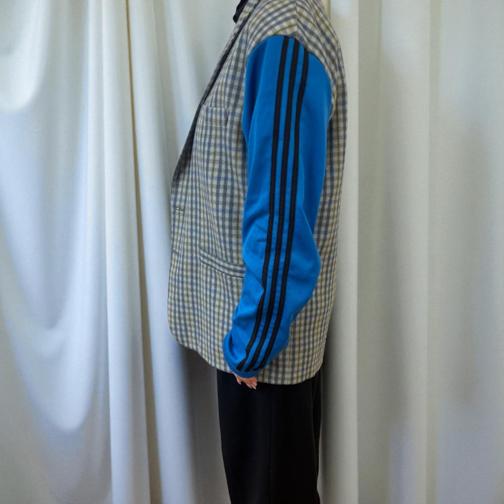 #47 Veste blazer avec manches Adidas