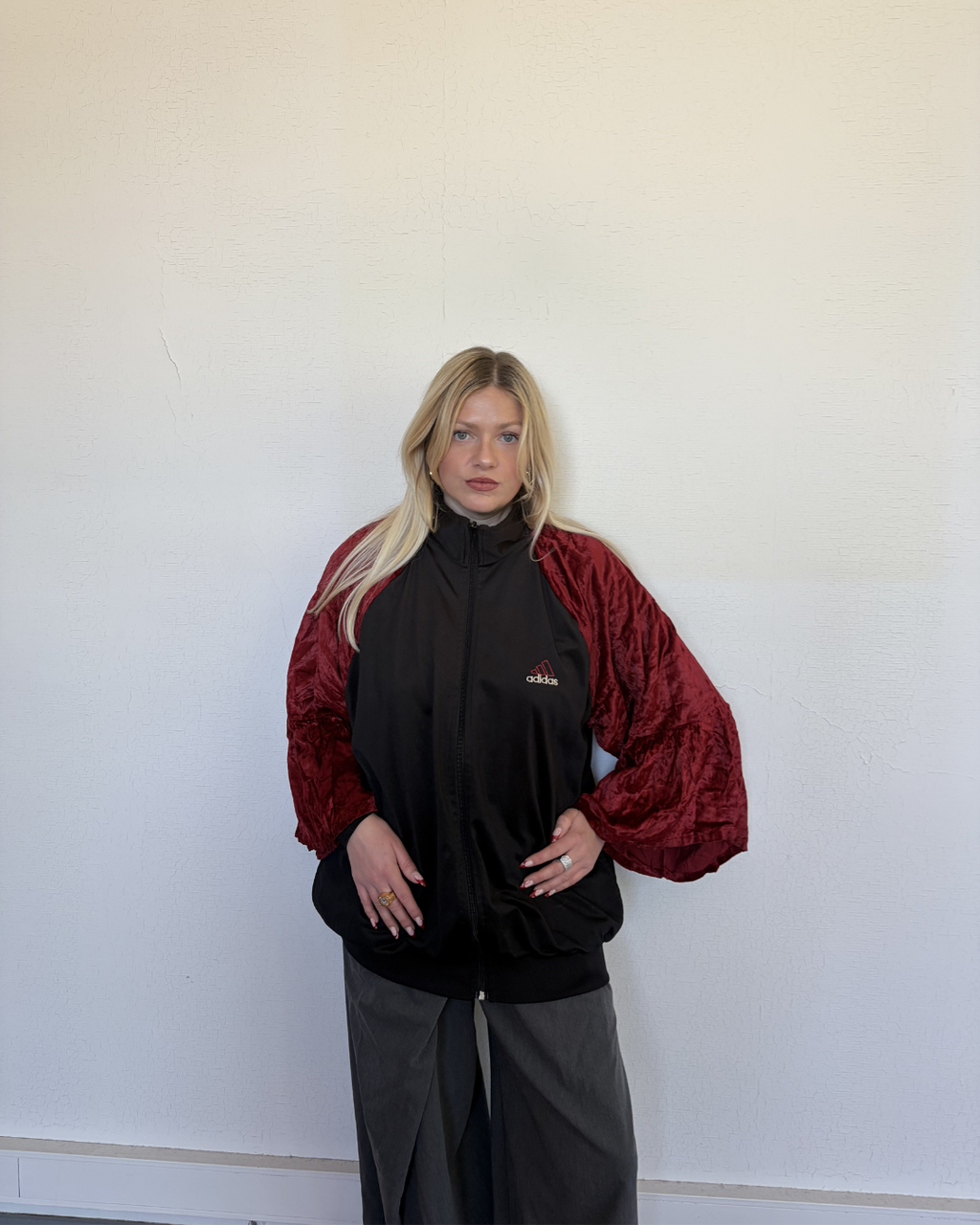 #98 Veste de sur-vêtement Adidas manches velours