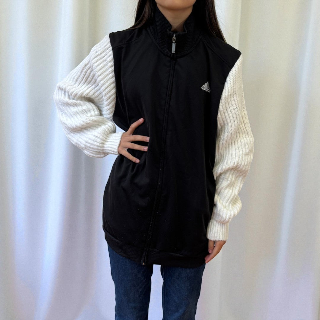 #11 Veste de sur-vêtement Adidas noire à manches pull