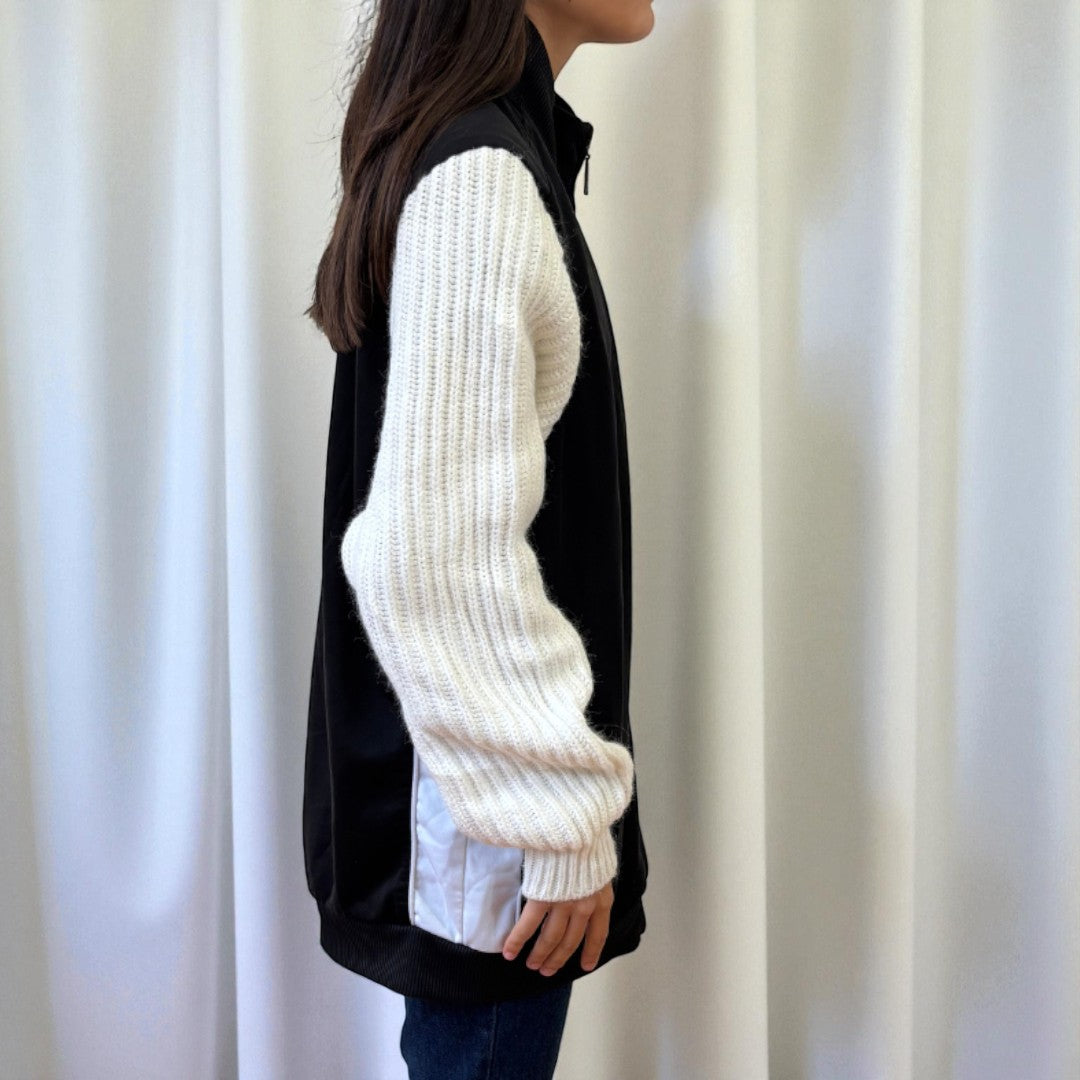 #11 Veste de sur-vêtement Adidas noire à manches pull