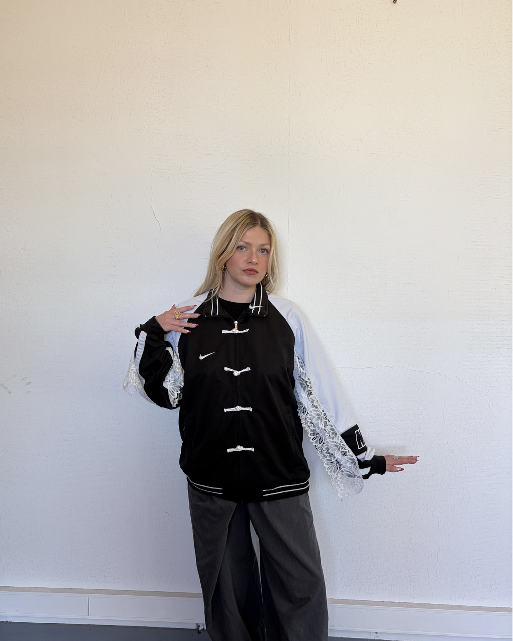 #87 Veste de sur-vêtement dentelle