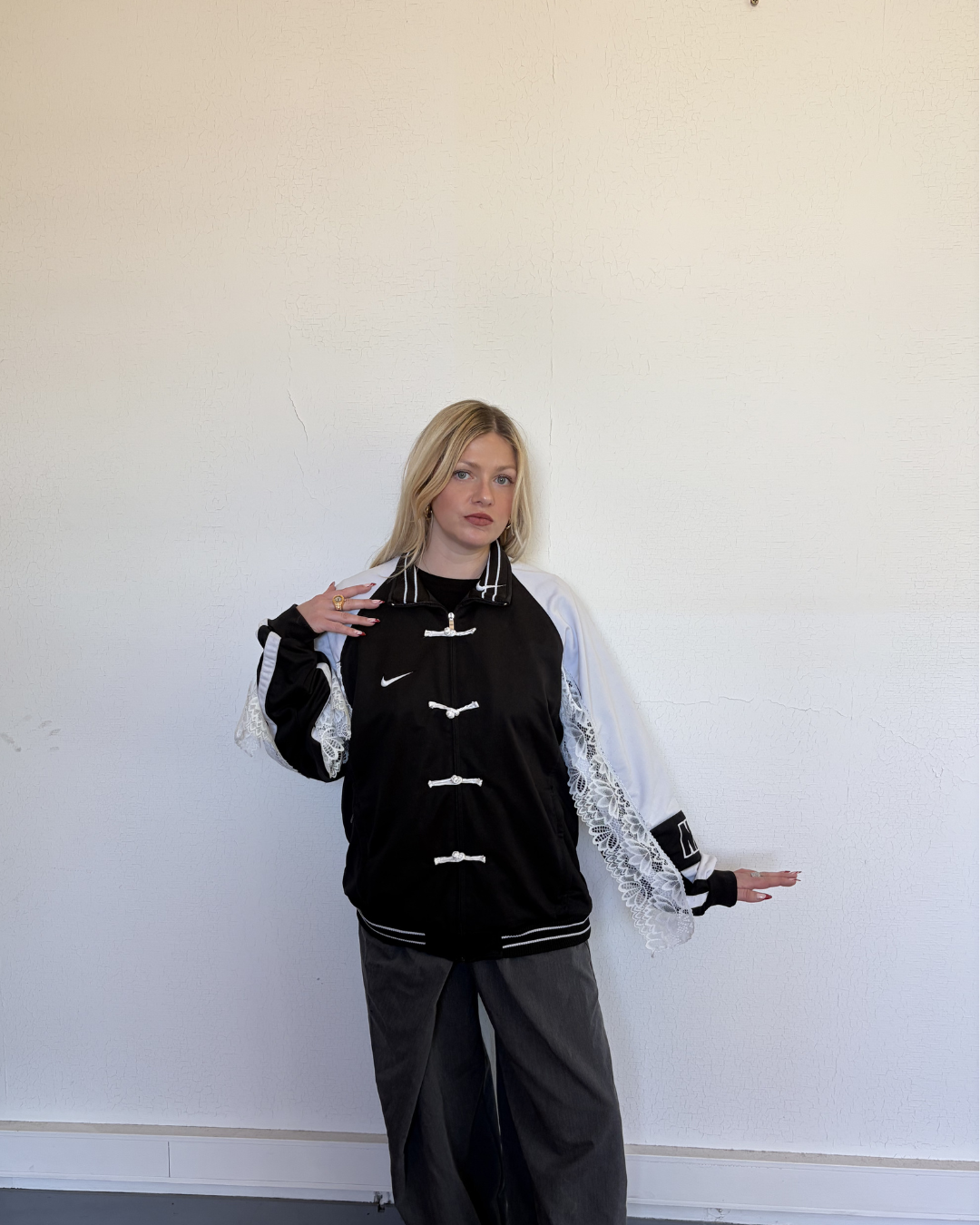 #87 Veste de sur-vêtement dentelle