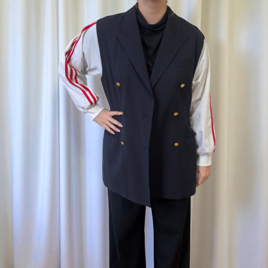 #59 Veste blazer avec manches Adidas