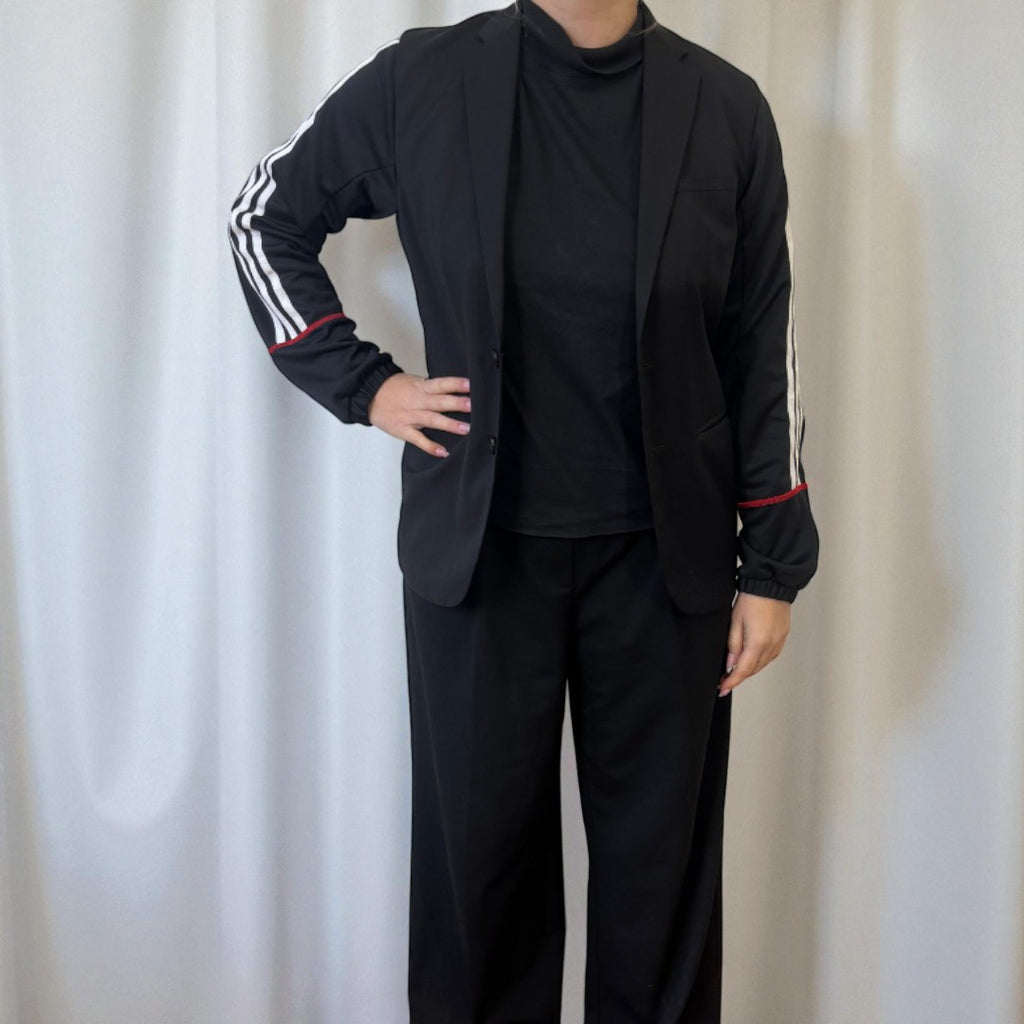 #60 Veste blazer avec manches Adidas