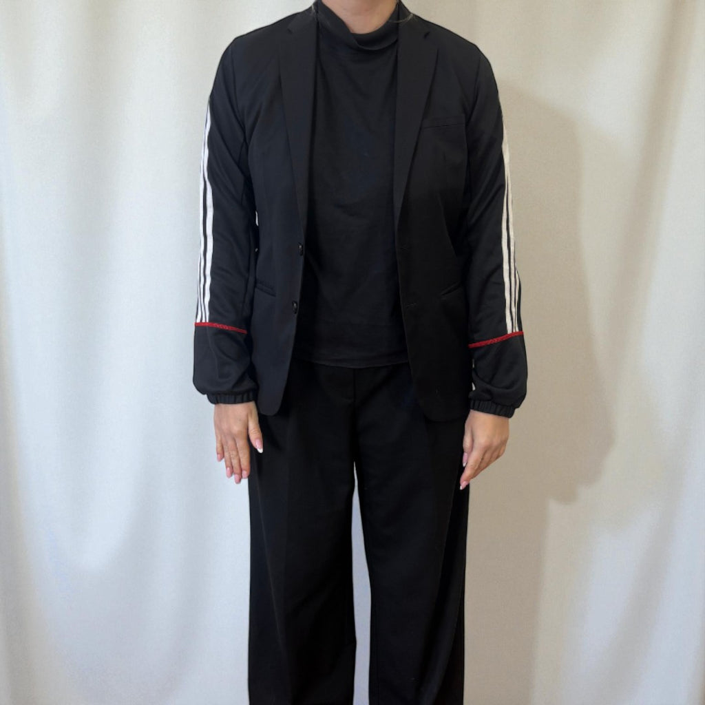 #60 Veste blazer avec manches Adidas